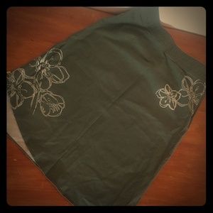 Sage green Lole skirt EUC